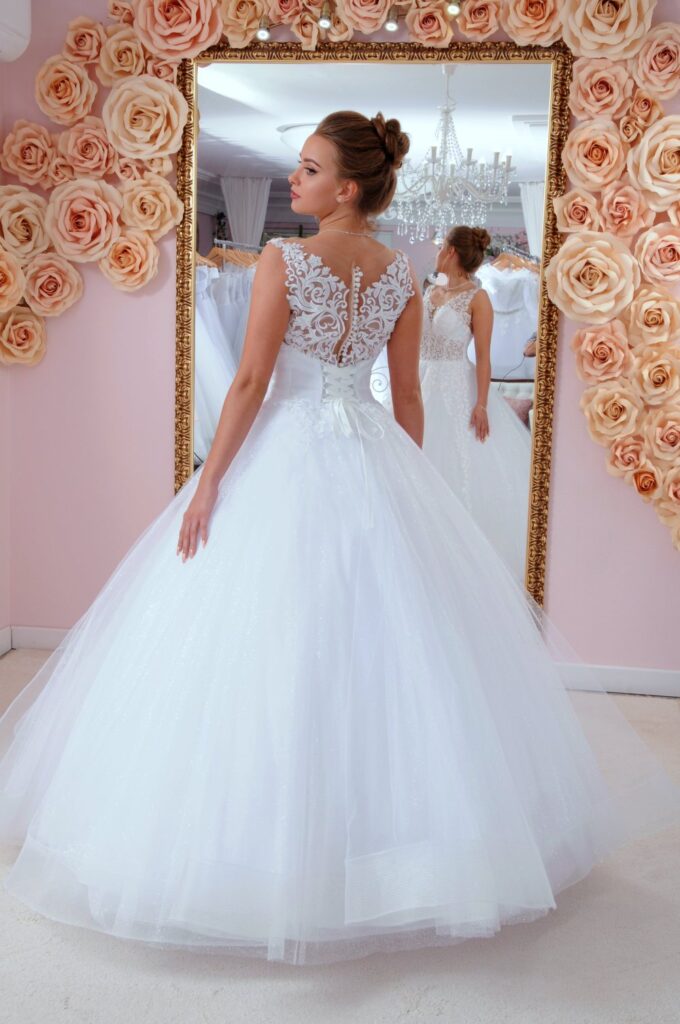 Szalagavató- és báliruha, keringőruha - Miss Ara - Vác