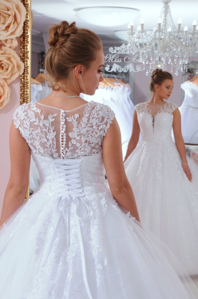 Szalagavató- és báliruha, keringőruha - Miss Ara - Vác