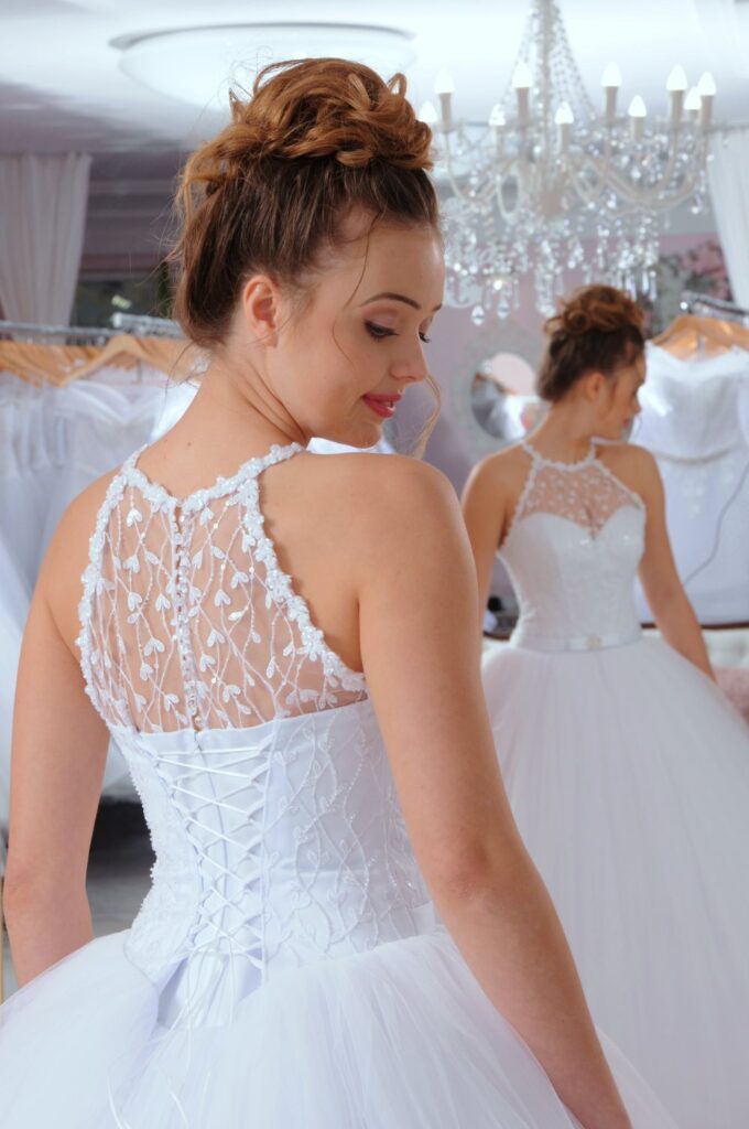 Szalagavató- és báliruha, keringőruha - Miss Ara - Vác