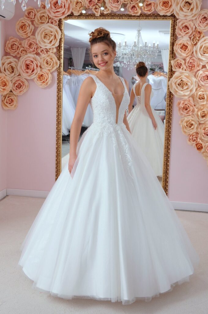 Szalagavató- és báliruha, keringőruha - Miss Ara - Vác