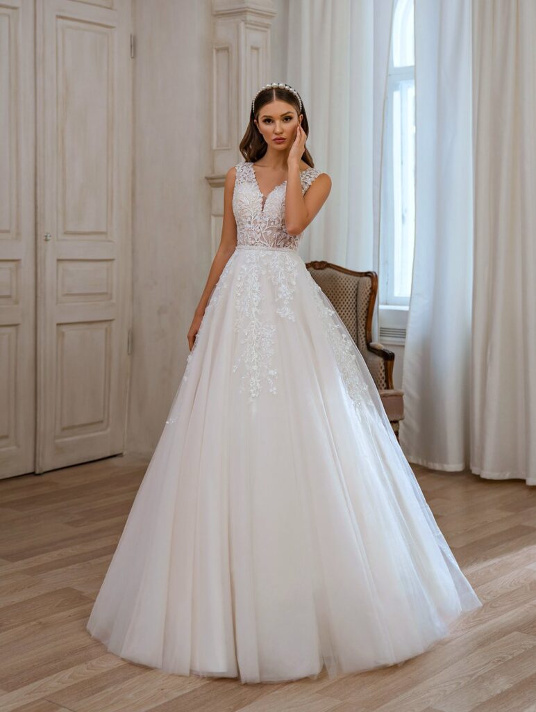 Szalagavató- és báliruha, keringőruha - Miss Ara - Vác