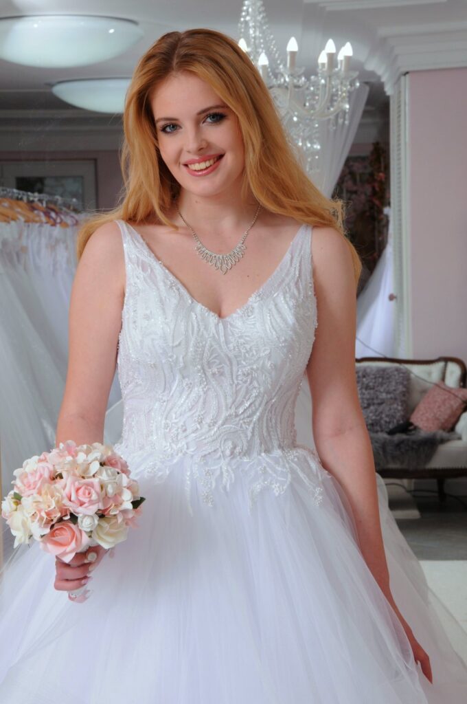 Szalagavató- és báliruha, keringőruha - Miss Ara - Vác