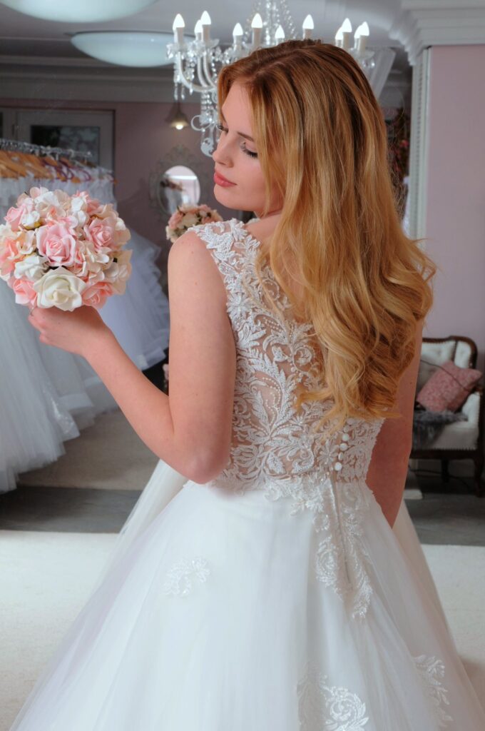 Szalagavató- és báliruha, keringőruha - Miss Ara - Vác