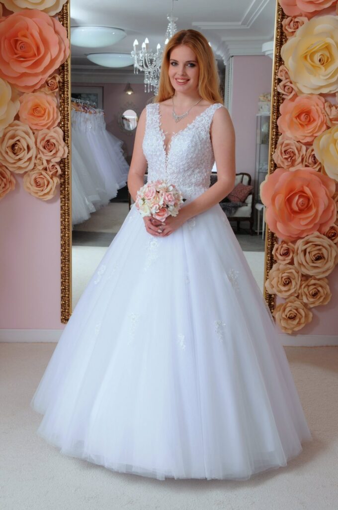 Szalagavató- és báliruha, keringőruha - Miss Ara - Vác