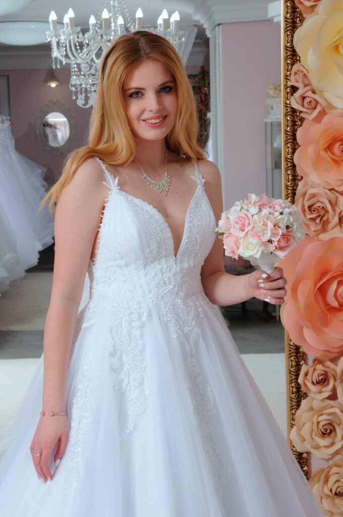 Szalagavató- és báliruha, keringőruha - Miss Ara - Vác