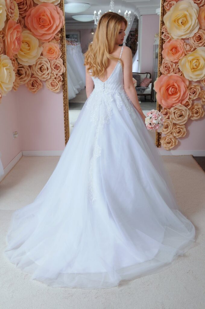 Szalagavató- és báliruha, keringőruha - Miss Ara - Vác