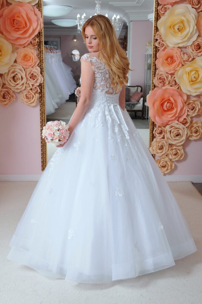 Szalagavató- és báliruha, keringőruha - Miss Ara - Vác