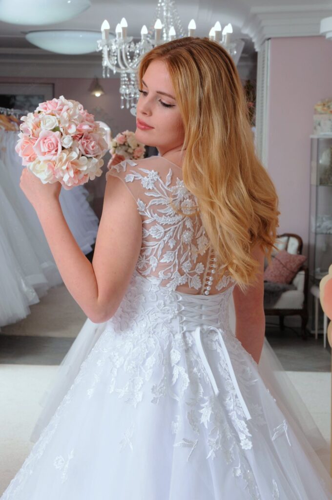 Szalagavató- és báliruha, keringőruha - Miss Ara - Vác