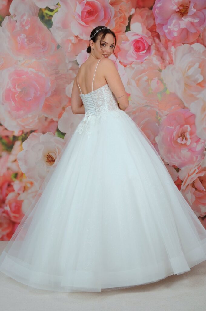 Szalagavató- és báliruha, keringőruha - Miss Ara - Vác