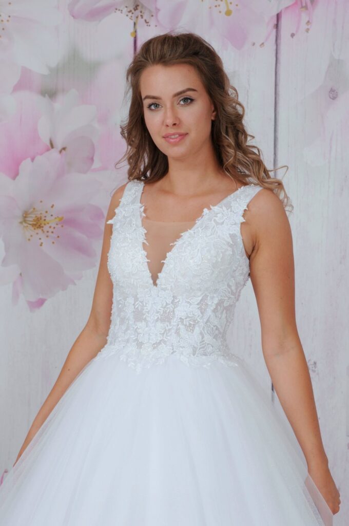 Szalagavató- és báliruha, keringőruha - Miss Ara - Vác