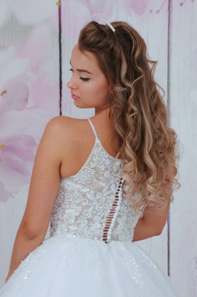 Szalagavató- és báliruha, keringőruha - Miss Ara - Vác