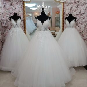 Szalagavató- és báliruha, keringőruha - Miss Ara - Vác