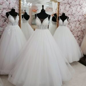 Szalagavató- és báliruha, keringőruha - Miss Ara - Vác