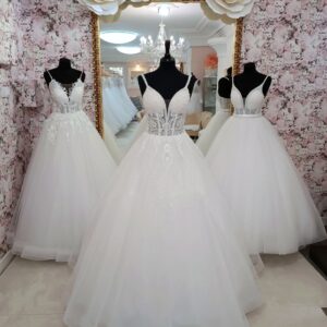 Szalagavató- és báliruha, keringőruha - Miss Ara - Vác