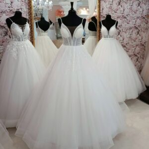 Szalagavató- és báliruha, keringőruha - Miss Ara - Vác