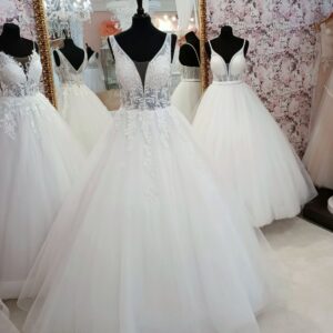 Szalagavató- és báliruha, keringőruha - Miss Ara - Vác