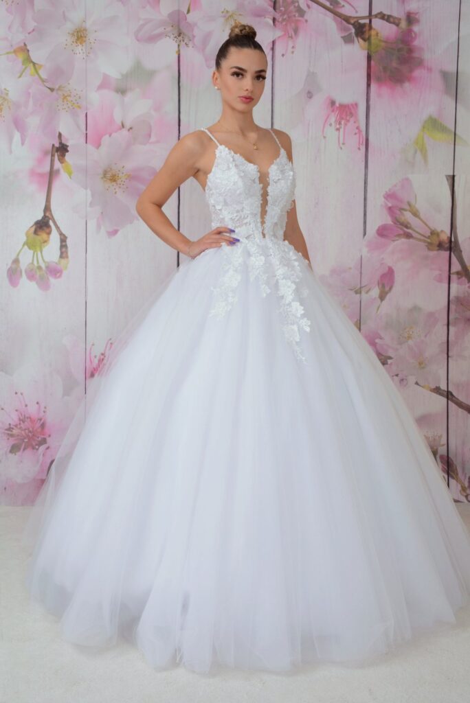 Szalagavató- és báliruha, keringőruha - Miss Ara - Vác