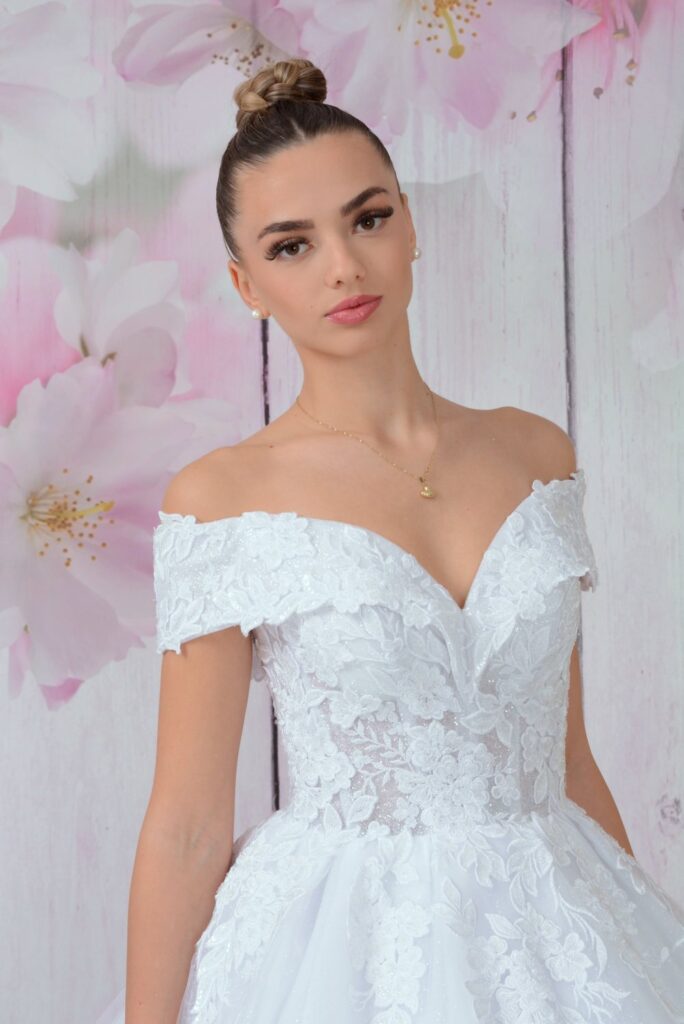 Szalagavató- és báliruha, keringőruha - Miss Ara - Vác