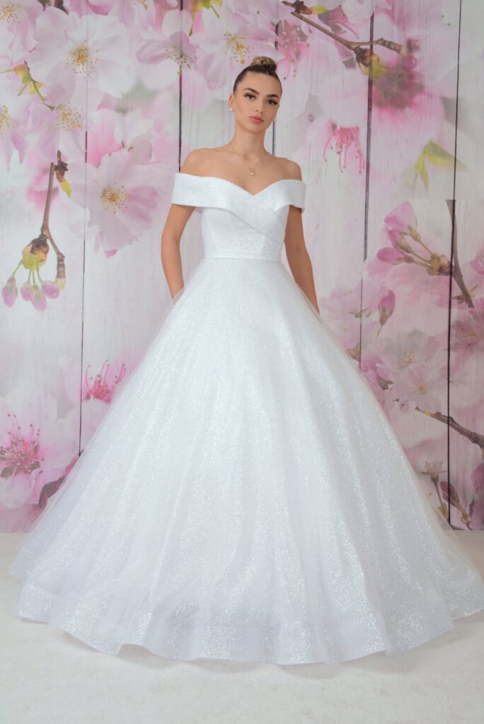 Szalagavató- és báliruha, keringőruha - Miss Ara - Vác