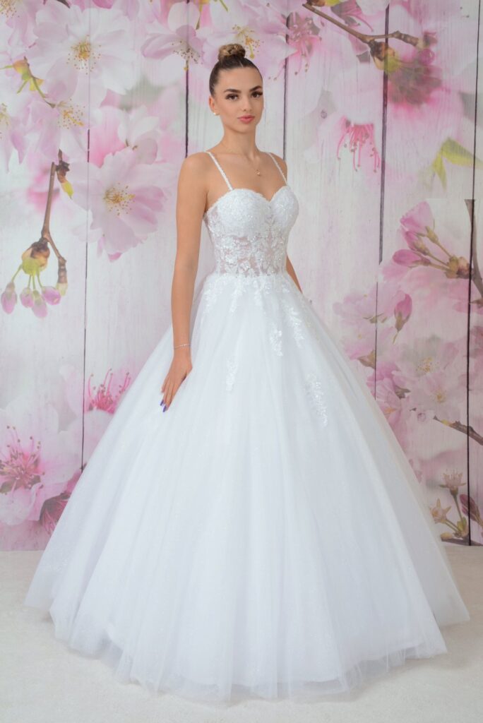 Szalagavató- és báliruha, keringőruha - Miss Ara - Vác