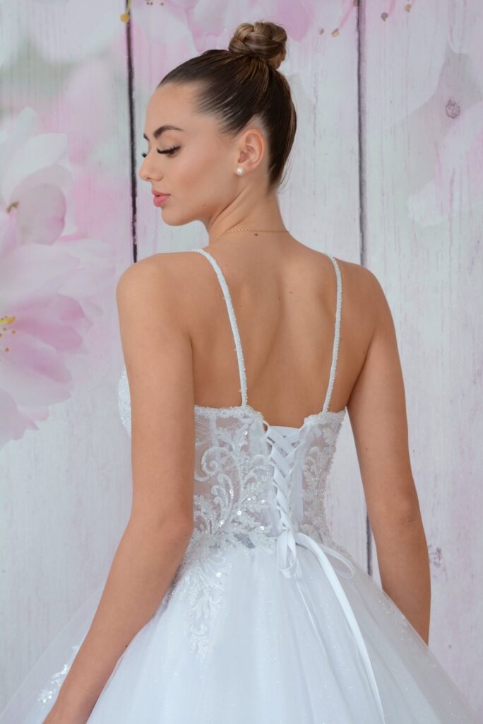 Szalagavató- és báliruha, keringőruha - Miss Ara - Vác