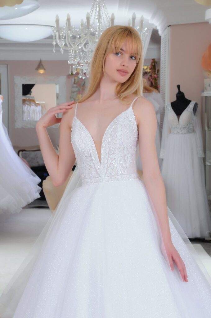 Szalagavató- és báliruha, keringőruha - Miss Ara - Vác