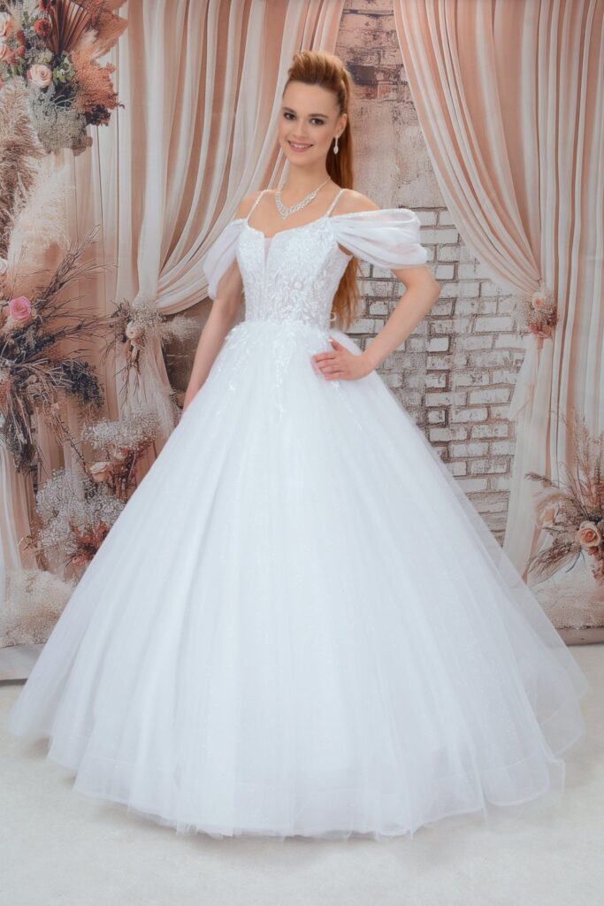 Szalagavató- és báliruha, keringőruha - Miss Ara - Vác