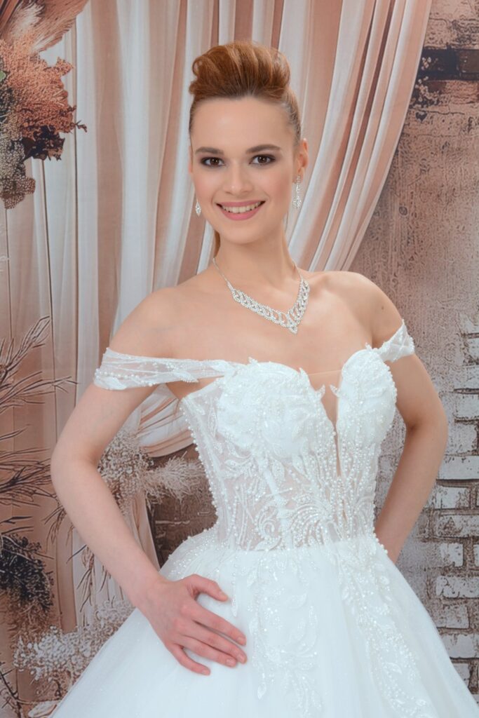 Szalagavató- és báliruha, keringőruha - Miss Ara - Vác