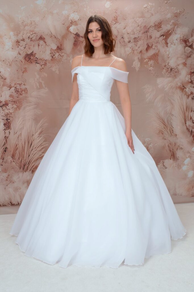 Szalagavató- és báliruha, keringőruha - Miss Ara - Vác