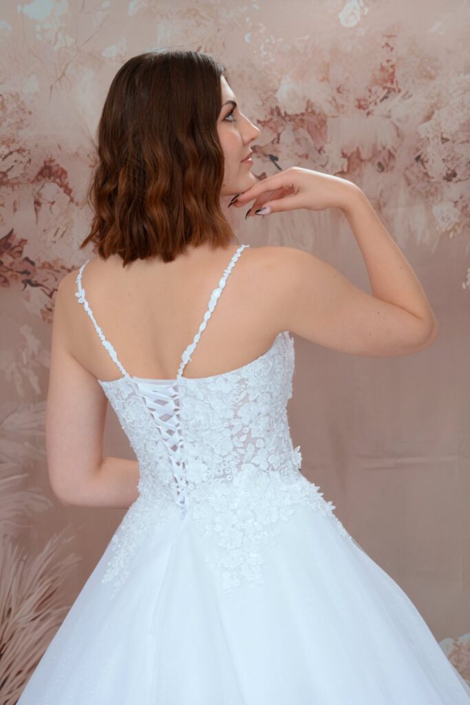 Szalagavató- és báliruha, keringőruha - Miss Ara - Vác