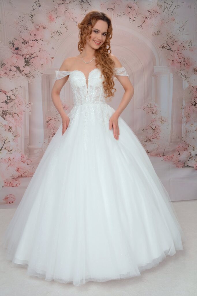 Szalagavató- és báliruha, keringőruha - Miss Ara - Vác