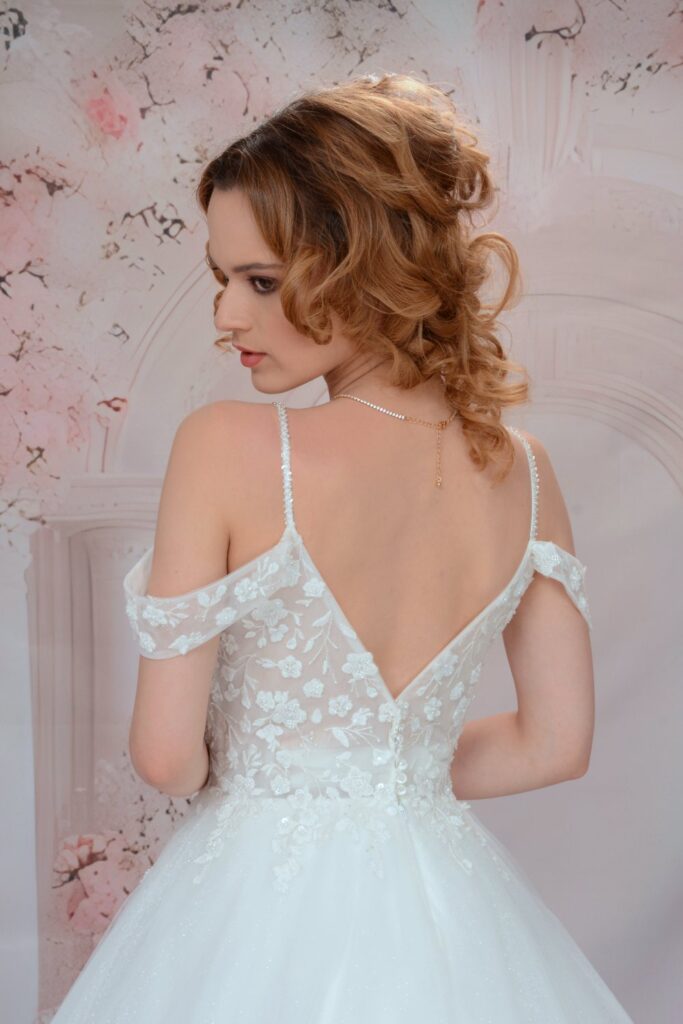 Szalagavató- és báliruha, keringőruha - Miss Ara - Vác