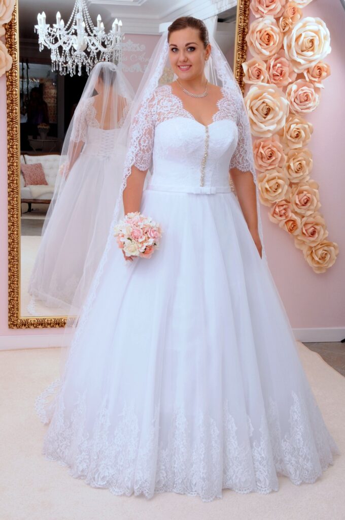 molett menyasszonyi ruha - Miss Ara - Vác