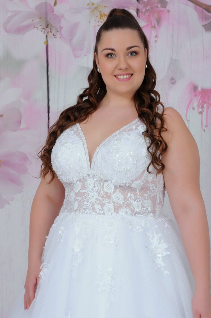 molett menyasszonyi ruha - Miss Ara - Vác