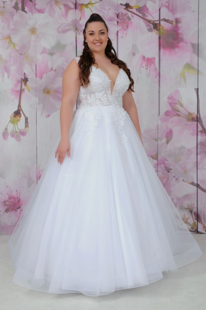 molett menyasszonyi ruha - Miss Ara - Vác