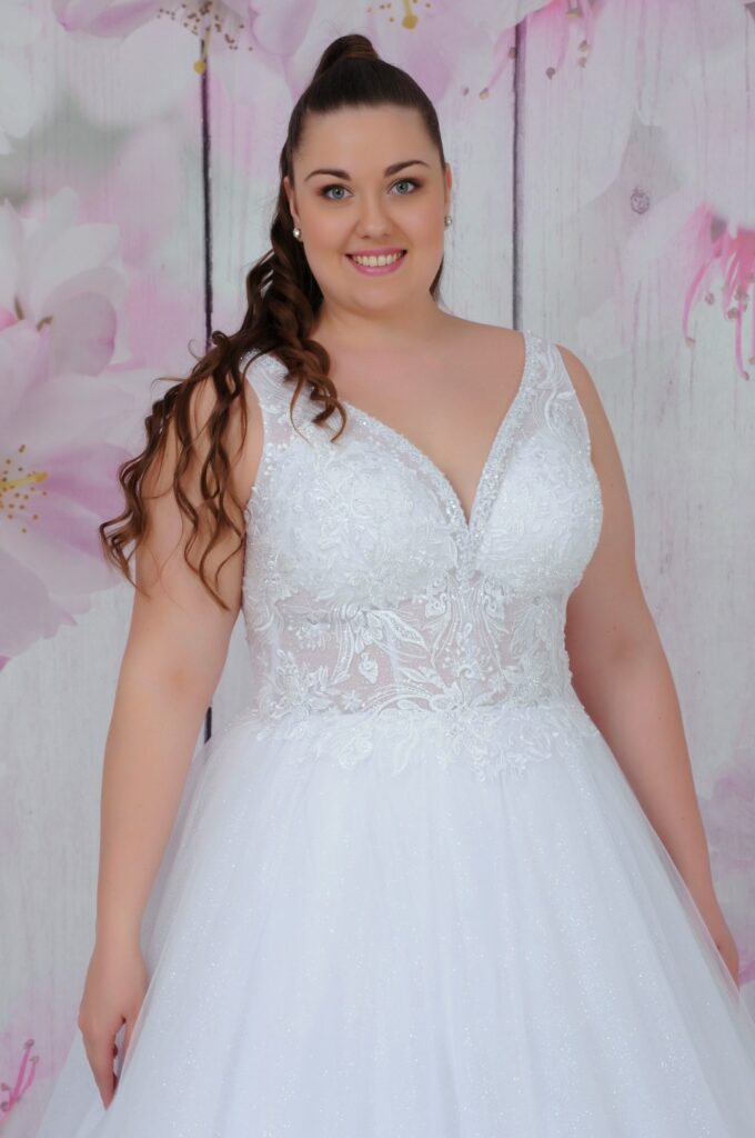 molett menyasszonyi ruha - Miss Ara - Vác