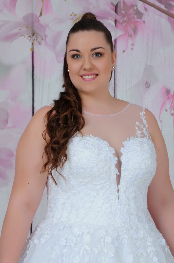 molett menyasszonyi ruha - Miss Ara - Vác