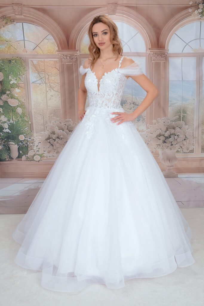 Vintage esküvői ruha - Miss Ara - Vác