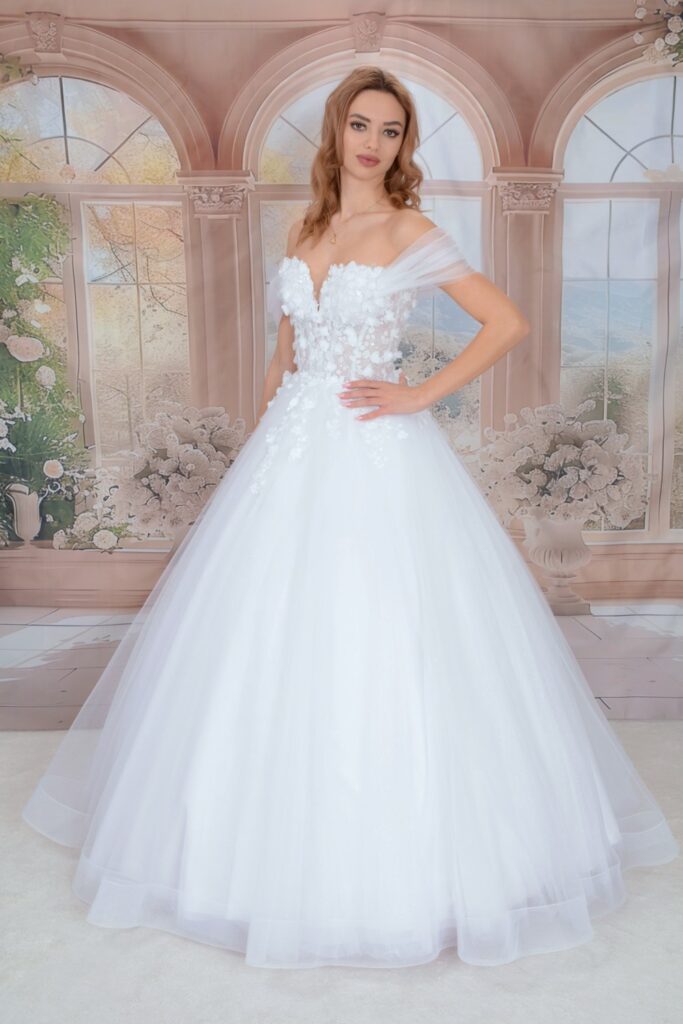 Vintage esküvői ruha - Miss Ara - Vác