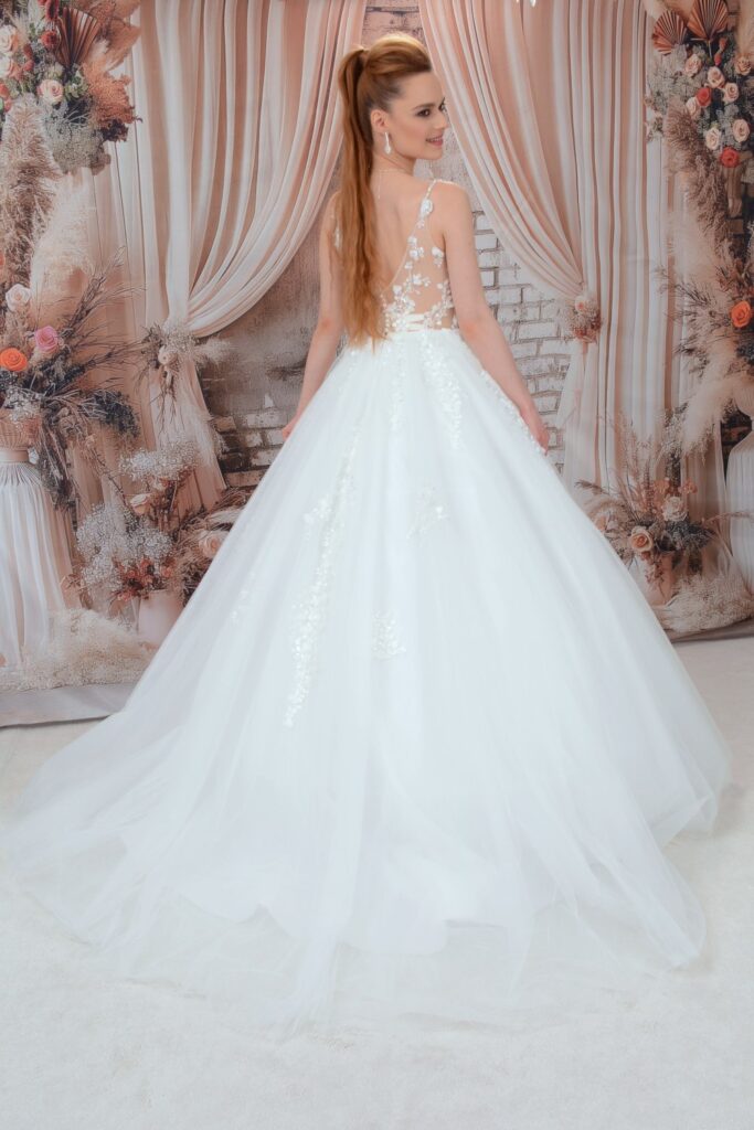 Vintage esküvői ruha - Miss Ara - Vác