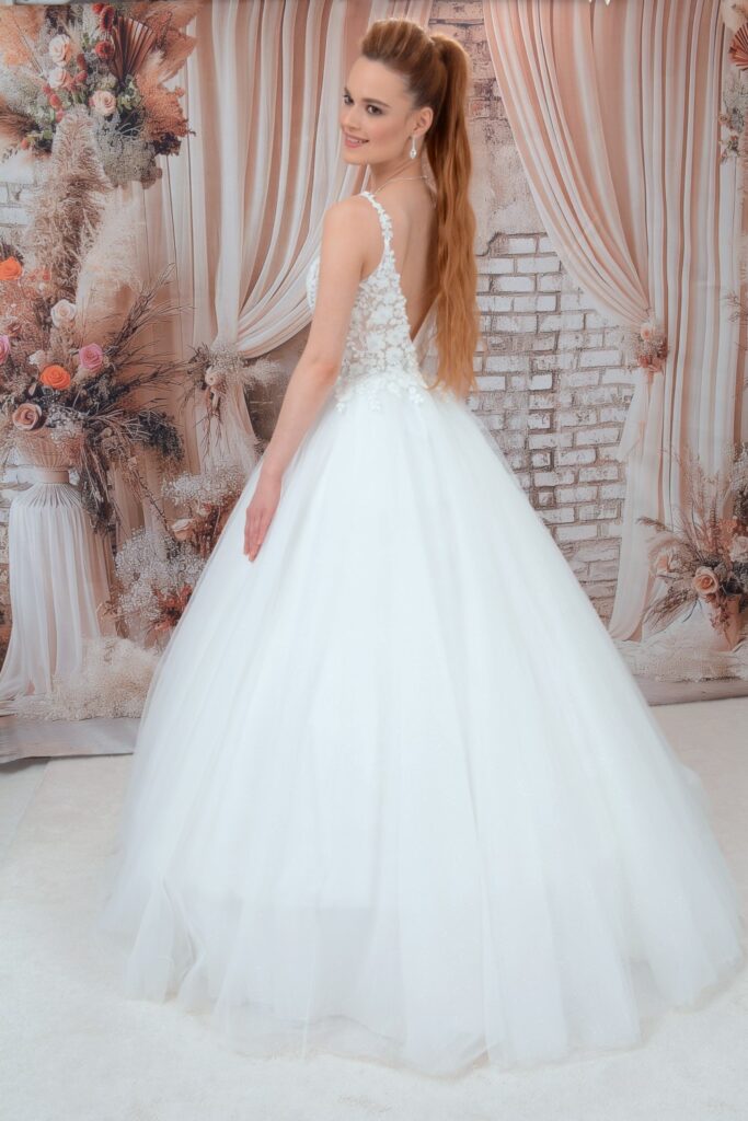 Vintage esküvői ruha - Miss Ara - Vác