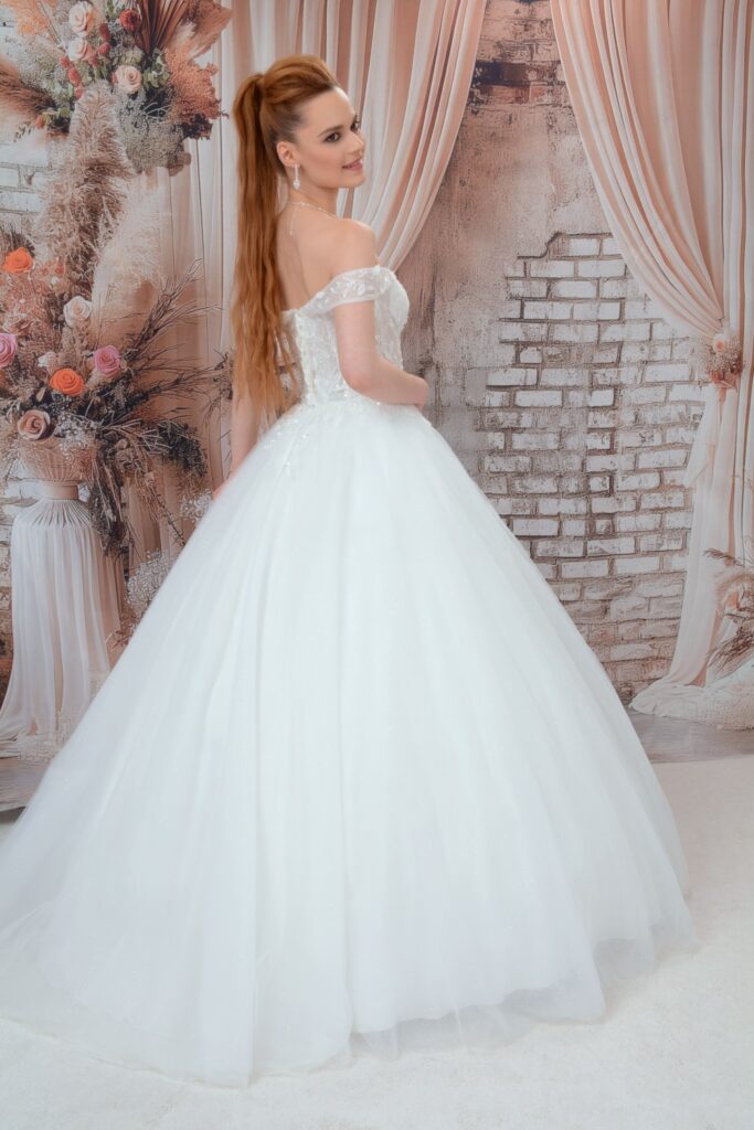 Vintage esküvői ruha - Miss Ara - Vác