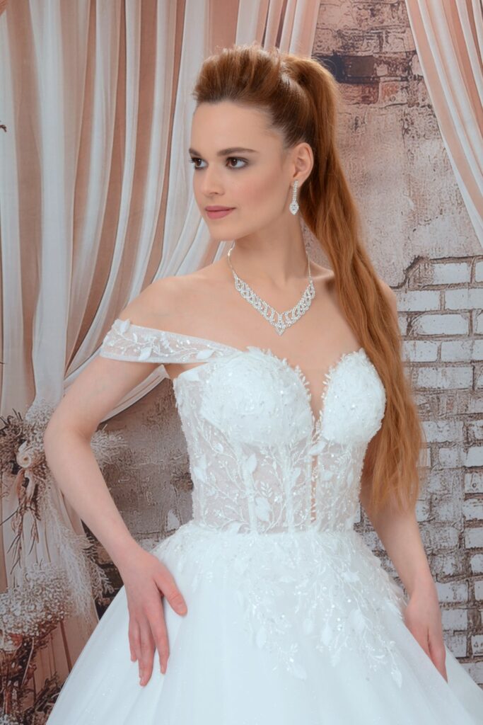 Vintage esküvői ruha - Miss Ara - Vác