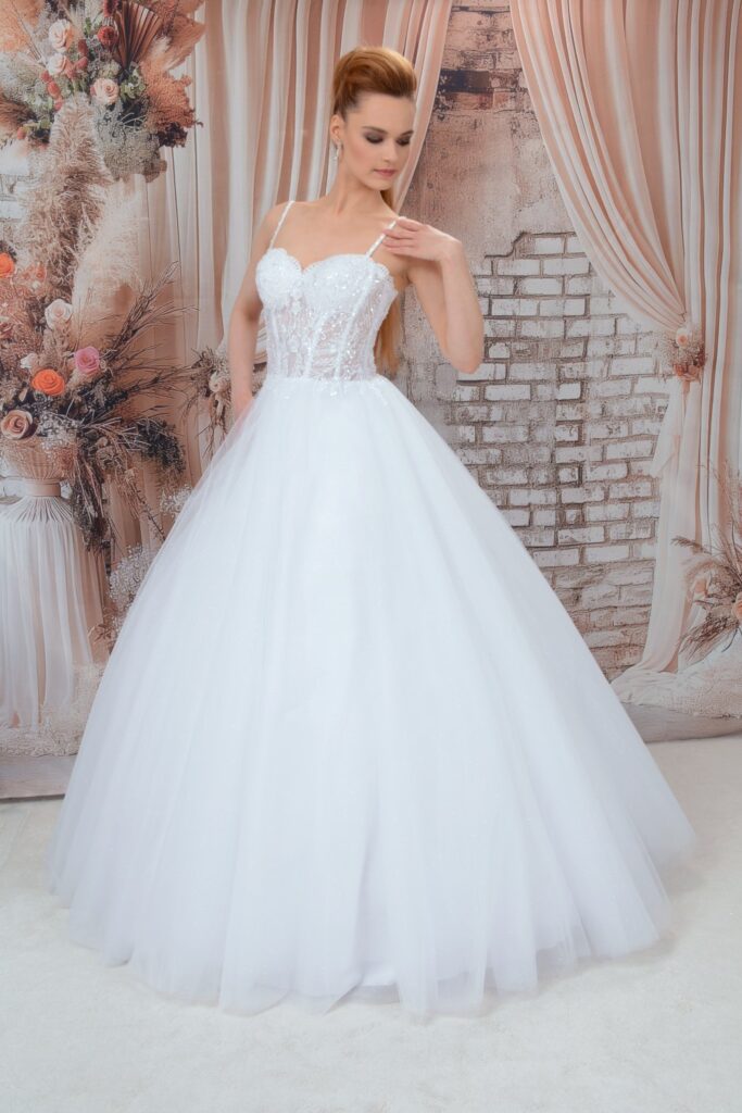 Vintage esküvői ruha - Miss Ara - Vác