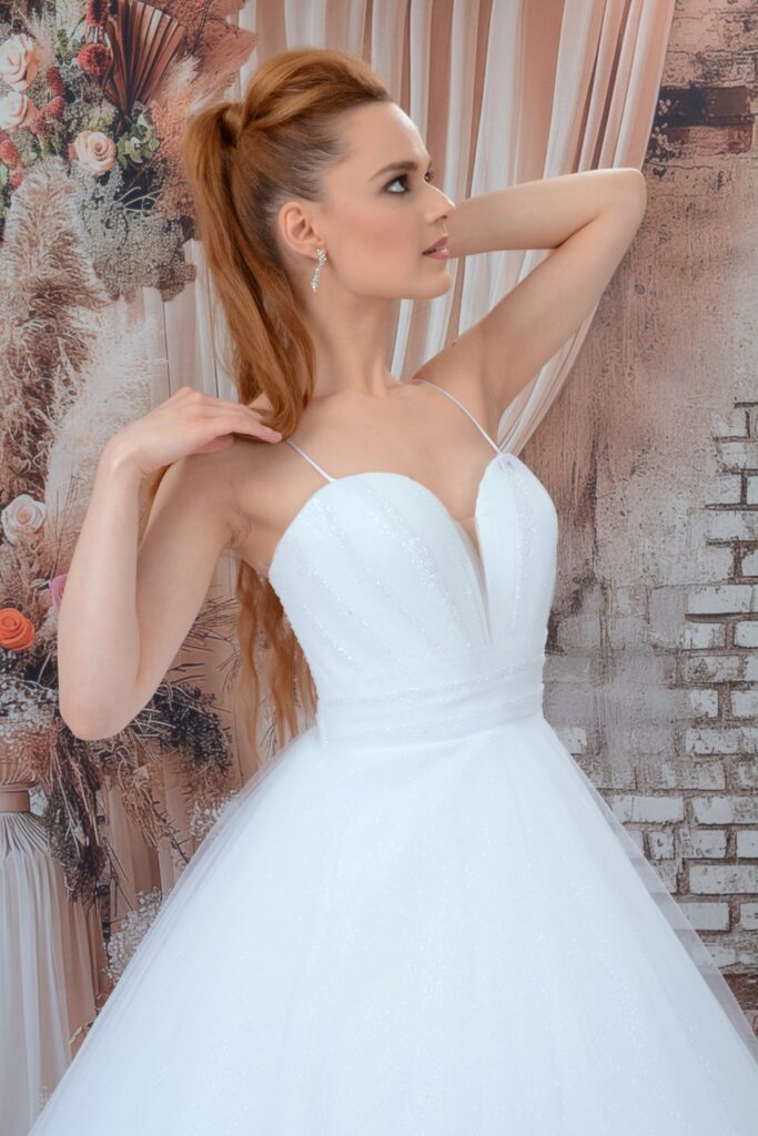 Vintage esküvői ruha - Miss Ara - Vác