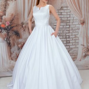 Modern esküvői ruha - Miss Ara - Vác