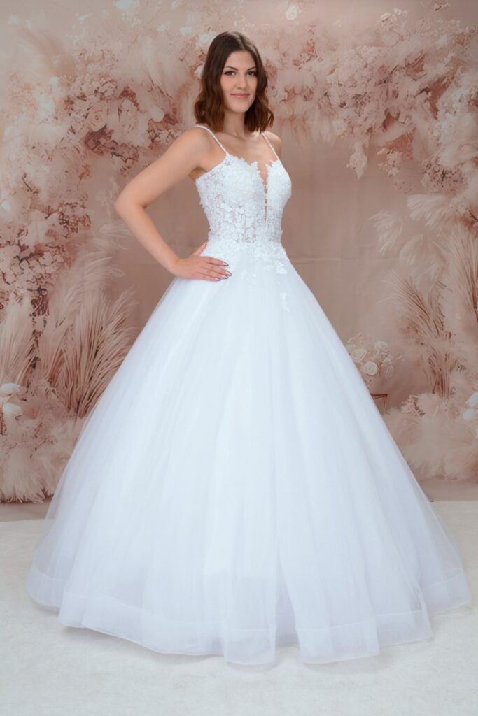 Vintage esküvői ruha - Miss Ara - Vác