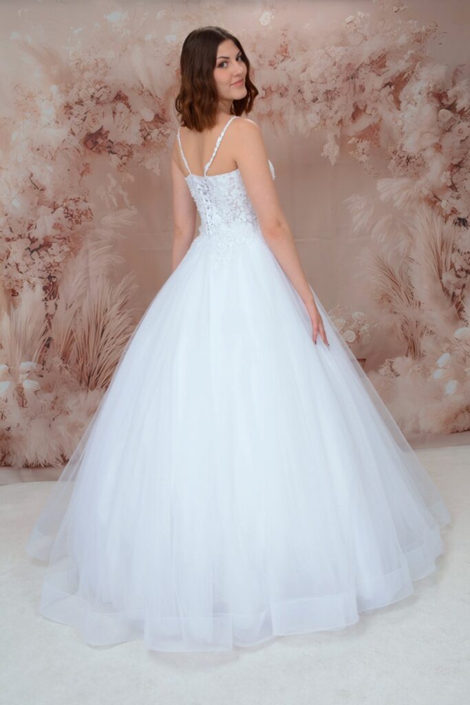 Vintage esküvői ruha - Miss Ara - Vác