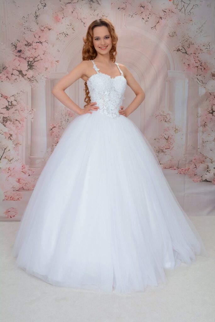 Vintage esküvői ruha - Miss Ara - Vác