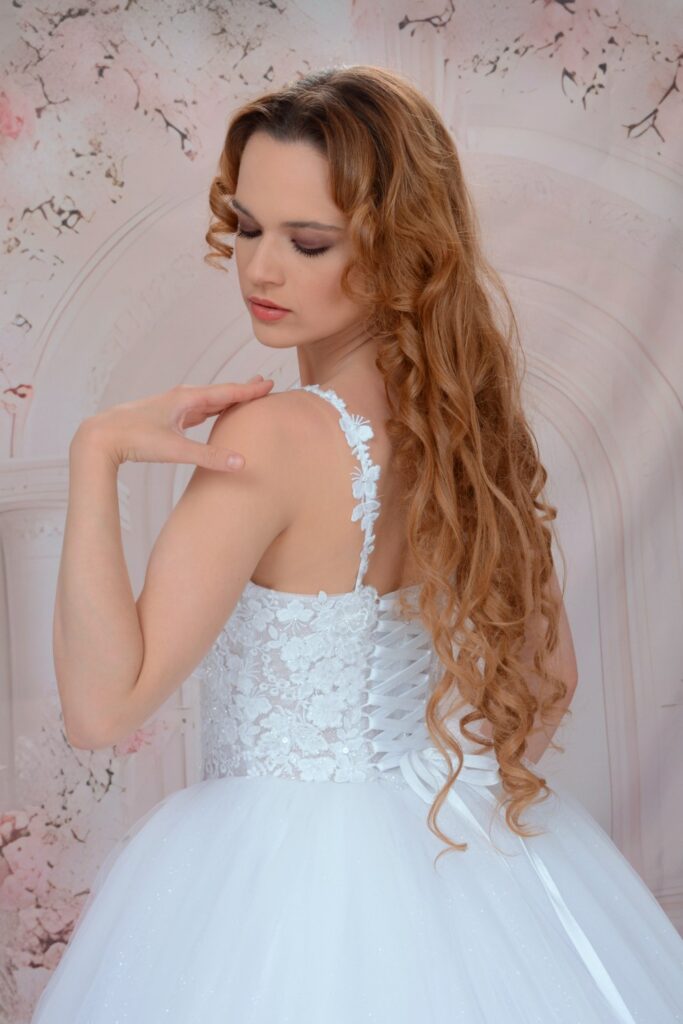 Vintage esküvői ruha - Miss Ara - Vác